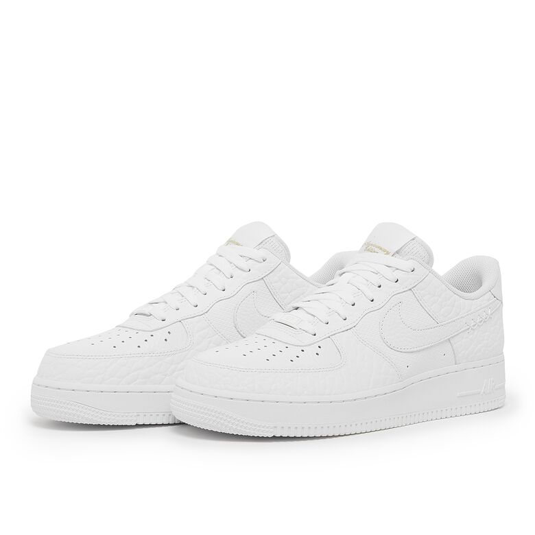 NIKE AIR FORCE 1 SINCE 1982