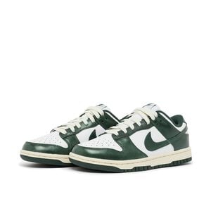 Wmns Dunk Low "Vintage Green"