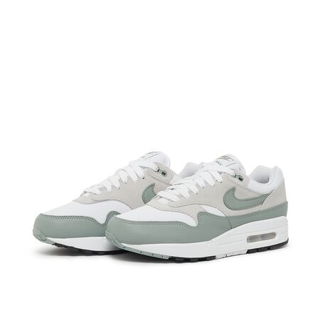 plátano Incompatible Acera NIKE Wmns Air Max 1 SC "Mica Green" | DZ4549-100 | white/mica green-photon  dust-black at solebox | MBCY