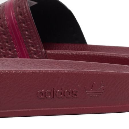 adidas Originals Adilette | FZ6453 shadow MBCY red/collegiate | solebox red/shadow | at burgundy