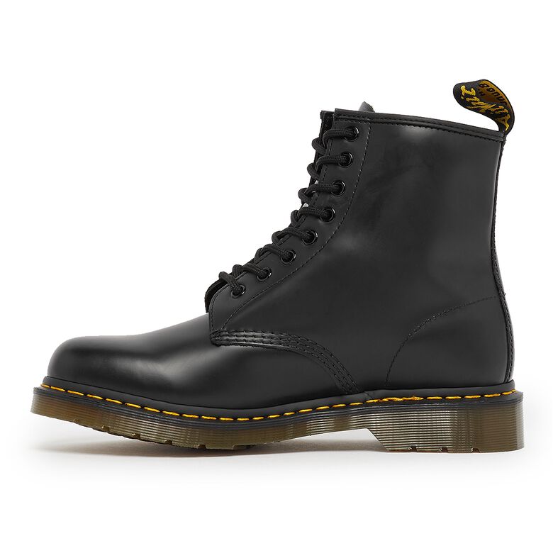equator Retired Jolly Dr. Martens 8 Eye Boot | 11822006 | Black Smooth at solebox | MBCY