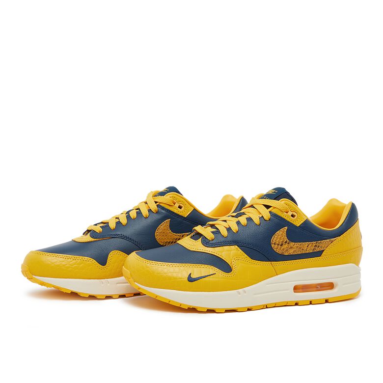 Grund skandaløse Isolere NIKE Air Max 1 CO.JP "Michigan" | FJ5479-410 | midnight navy/varsity  maize-natural at solebox | MBCY