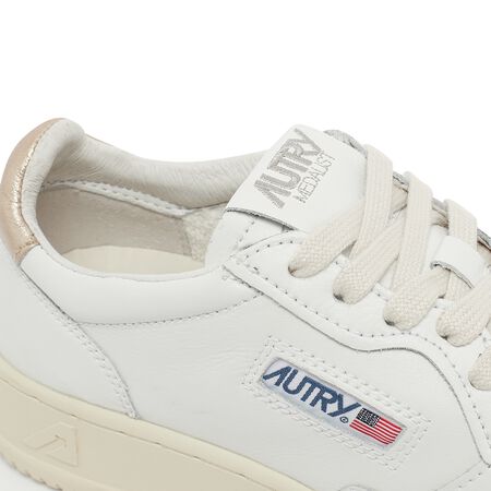 Autry 01 Low WLL16
