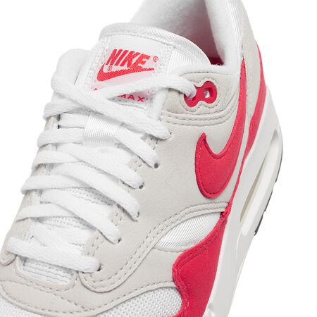 rechtbank Trouwens Patriottisch NIKE Wmns Air Max 1 '86 OG "University Red" (Big Bubble) | DO9844-100 |  white/university red-lt neutral grey at solebox | MBCY