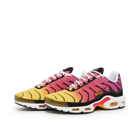 NIKE Wmns Air Max Plus OG "Yellow Pink Gradient" | | varsity red/gold-raspberry red-black at solebox |