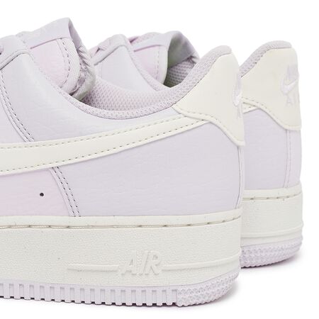Wmns Air Force 1 '07 "Next Nature" (Barely Grape)
