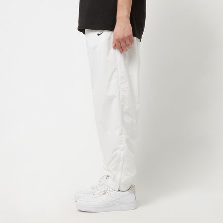 Proceso Tormenta frutas Order NIKE Solo Swoosh Woven Track Pant white/black Pants from solebox |  MBCY
